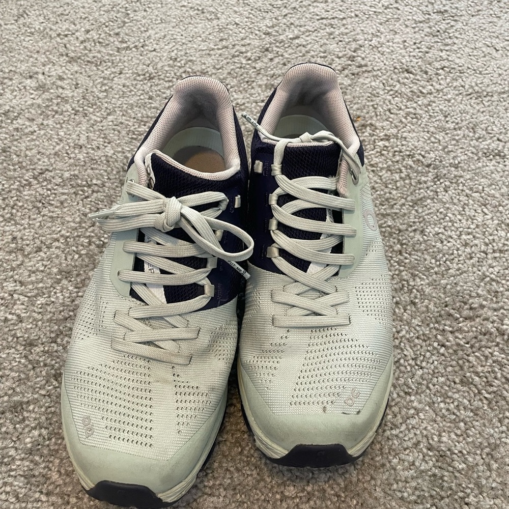 On Running Women's Cloudsurfer - Light Geeen and Navy